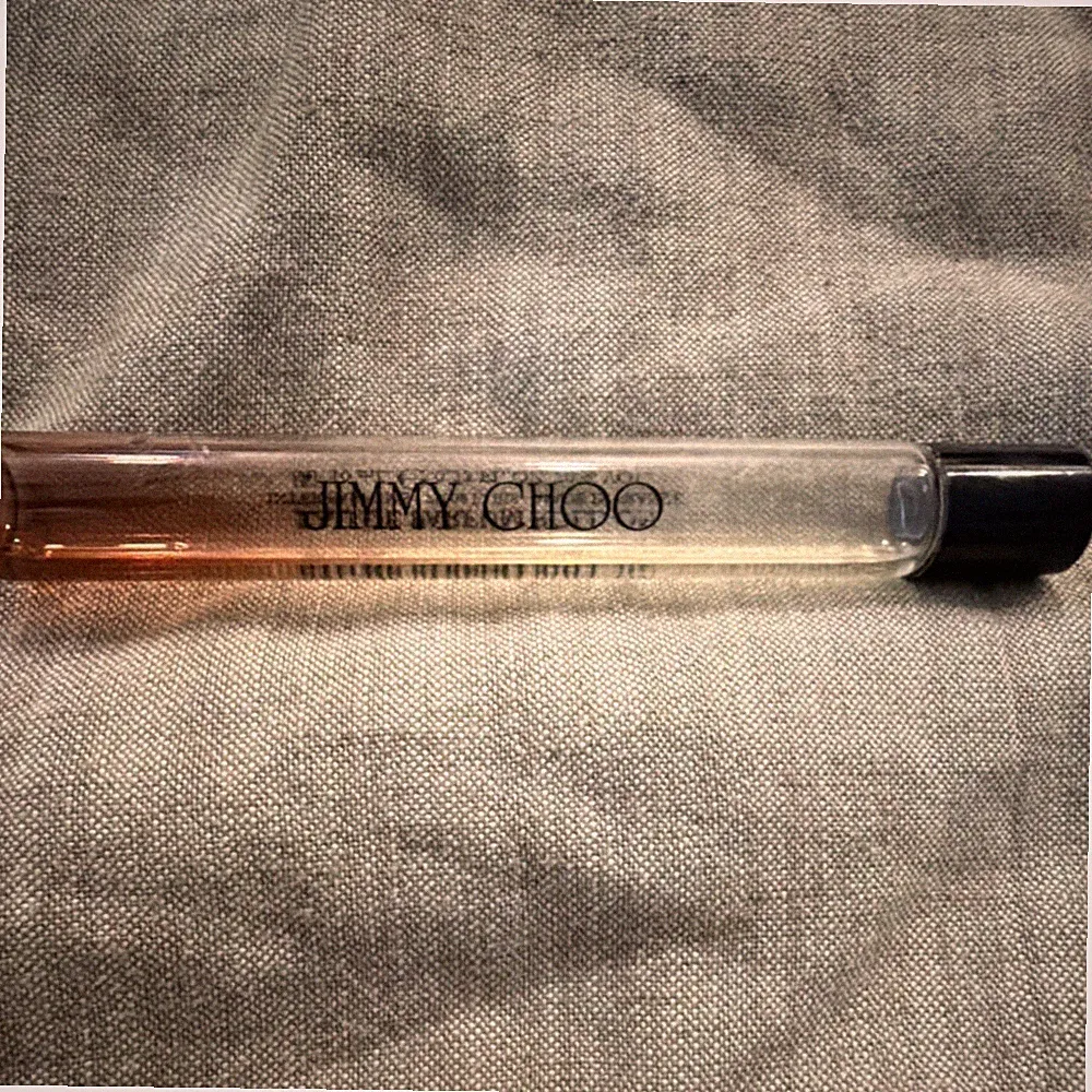 Jimmy Choo Eau de Parfum Roll-On Fragrance 10 mL / 0.33 fl oz Roll-On