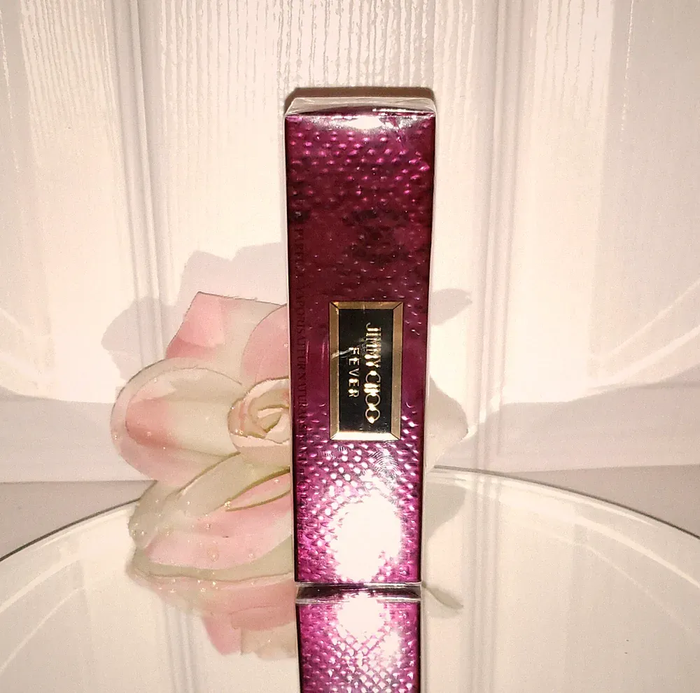 Jimmy Choo Fever Eau De Parfum EDP Perfume Spray 10ml 0.33oz Travel Purse Size