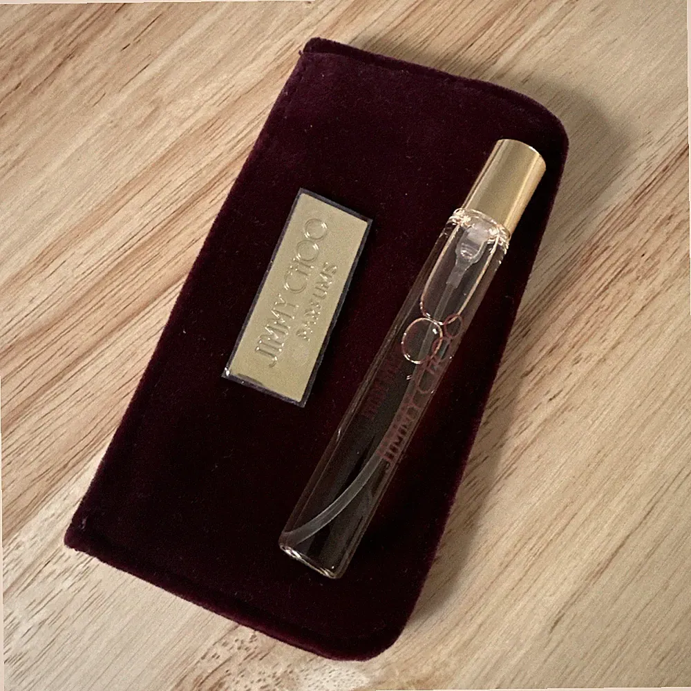 JIMMY CHOO “FEVER” WOMENS FRAGRANCE PEN .25 fl oz / TRAVEL-SIZE Spray